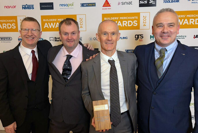 Cowal Building win Best Customer Service of the Year 2024, the management team with our award